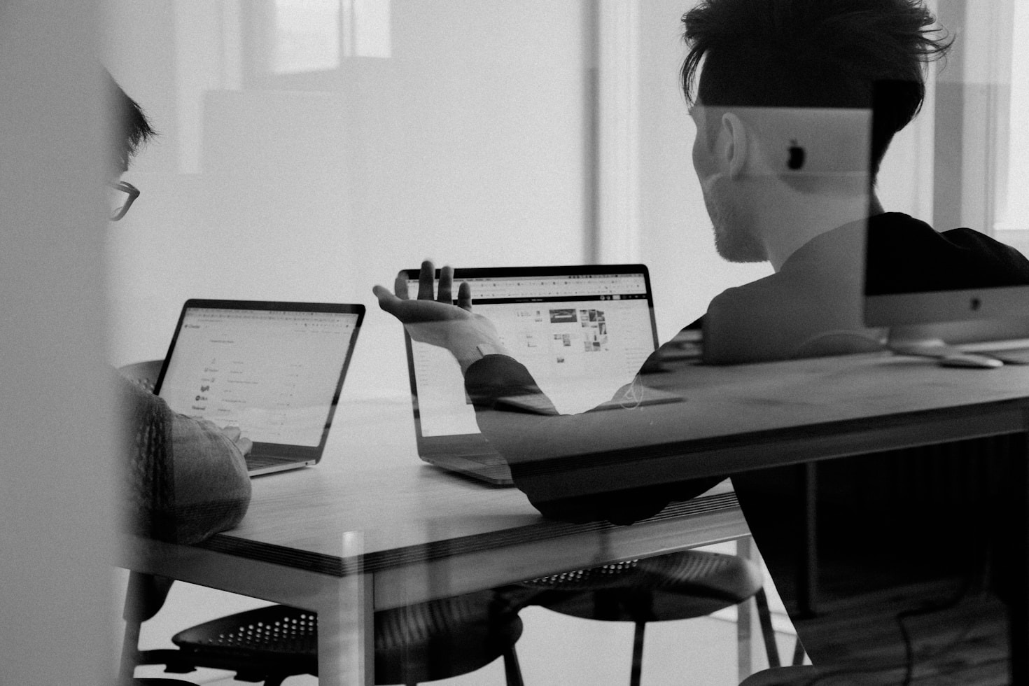 Why Minimalist Design Enhances Digital Engagement